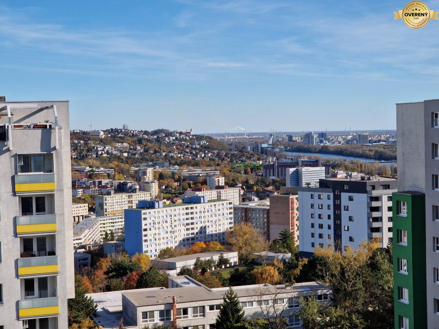 16 vyhlad na hrad.jpg