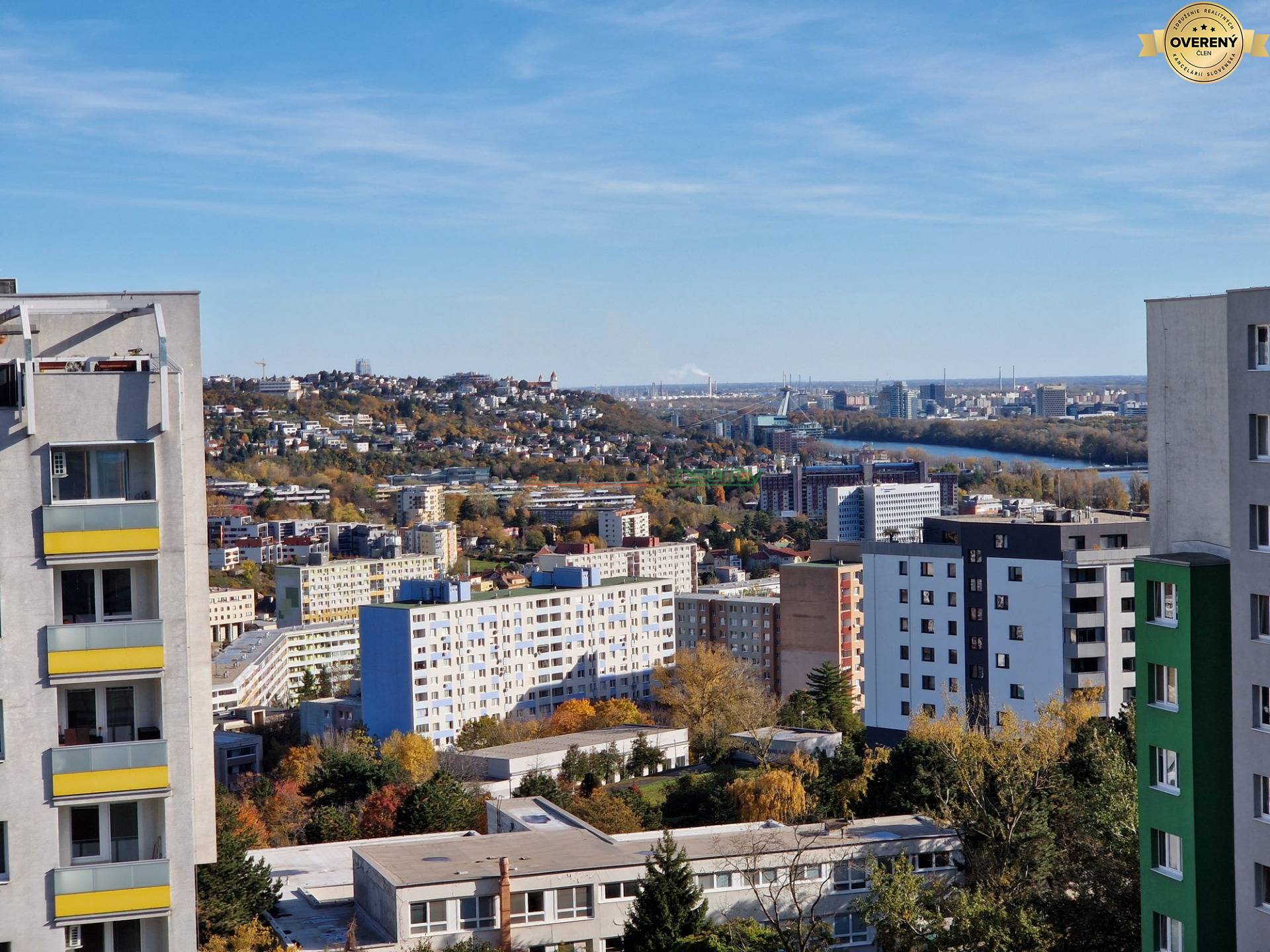 16 vyhlad na hrad.jpg