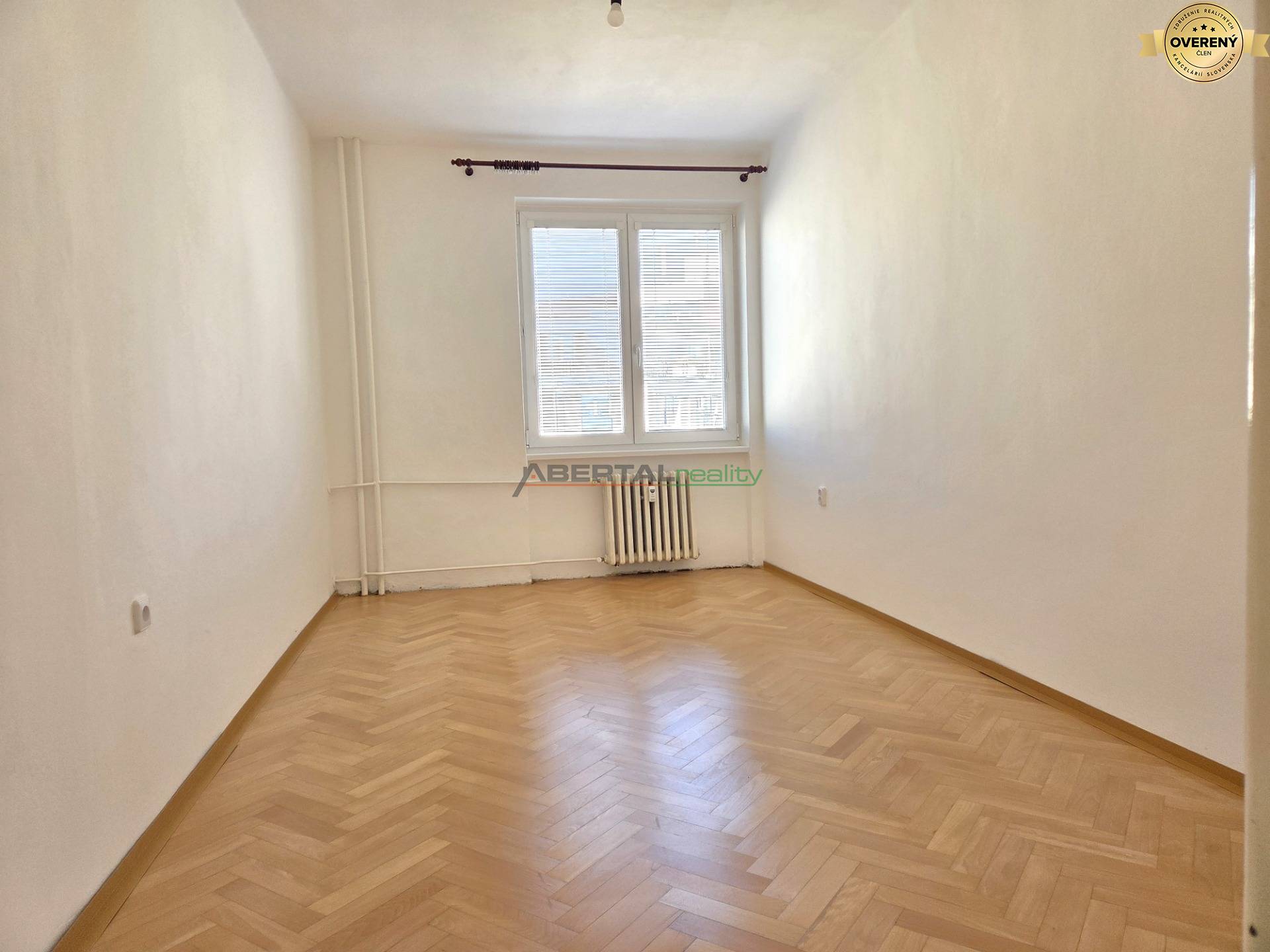 Predaj, 3 izbový byt, československej armády, Košice, izba 2, orientácia sever.jpg