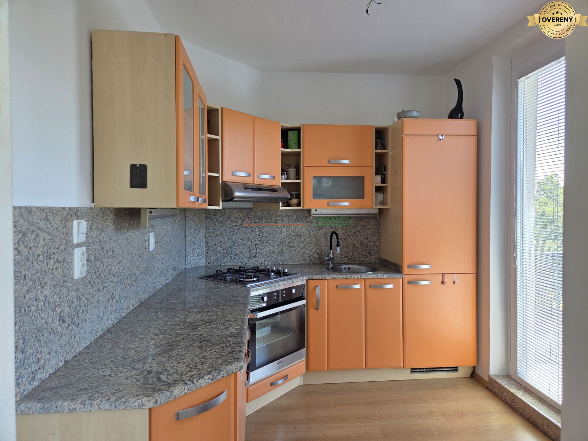 Predaj, Sibírska ulica, Nové mesto - Bratislava, 2i byt, kuchyňa.jpg