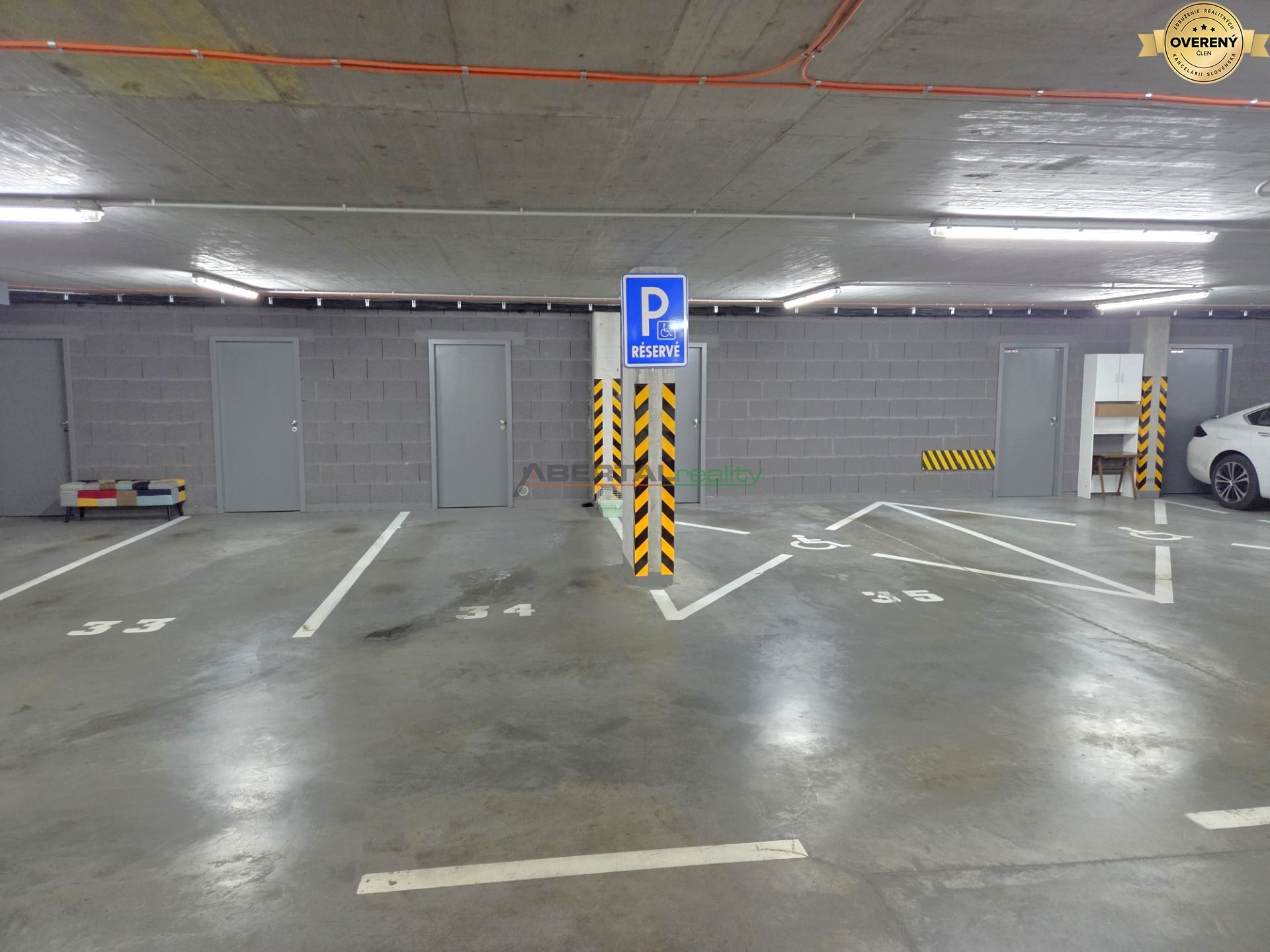 Prenájom, Malokrasňanská, Bratislava, 2i byt, loggia, parking, klima, novostavba, parkovacie miesto.jpg